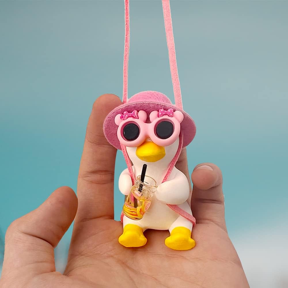 Cute Swinging Duck Car Hanging Ornament Car Pendant Car Rearview Hanging Accessories